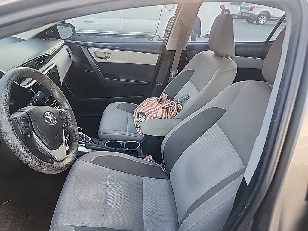 2017 Toyota Corolla — detail view